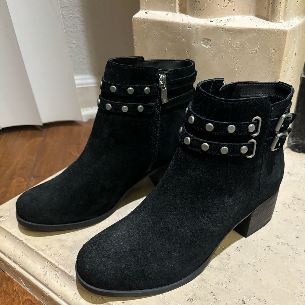 Koolaburra by UGG Black Booties - 8